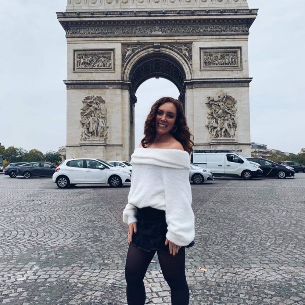 Meet your Posher, Caroline